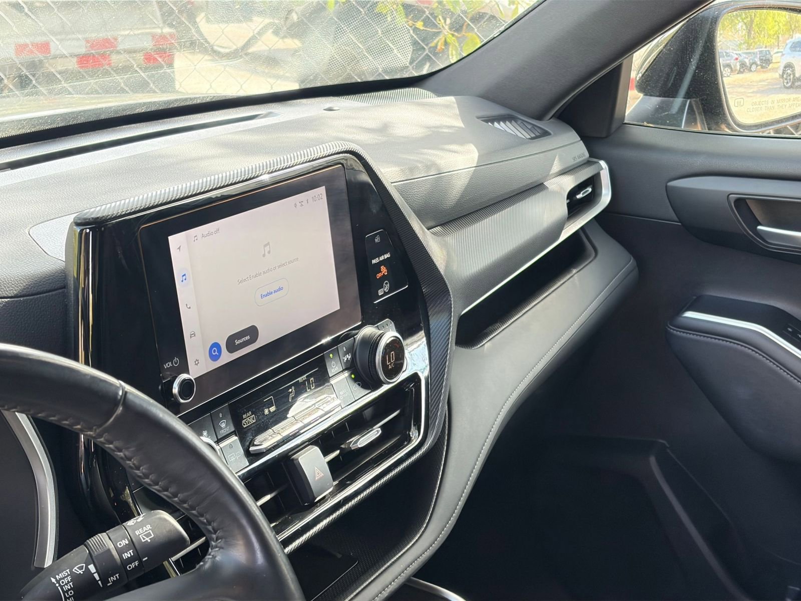 Used 2024 Toyota Highlander XSE image 35