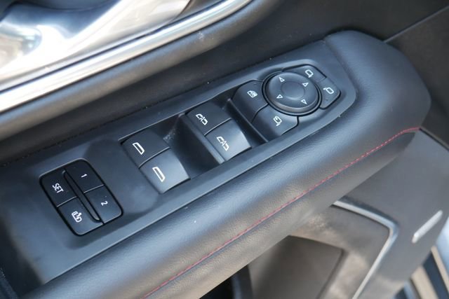 Used 2021 Chevrolet Suburban RST w/ Luxury Package AWD/4WD image 18