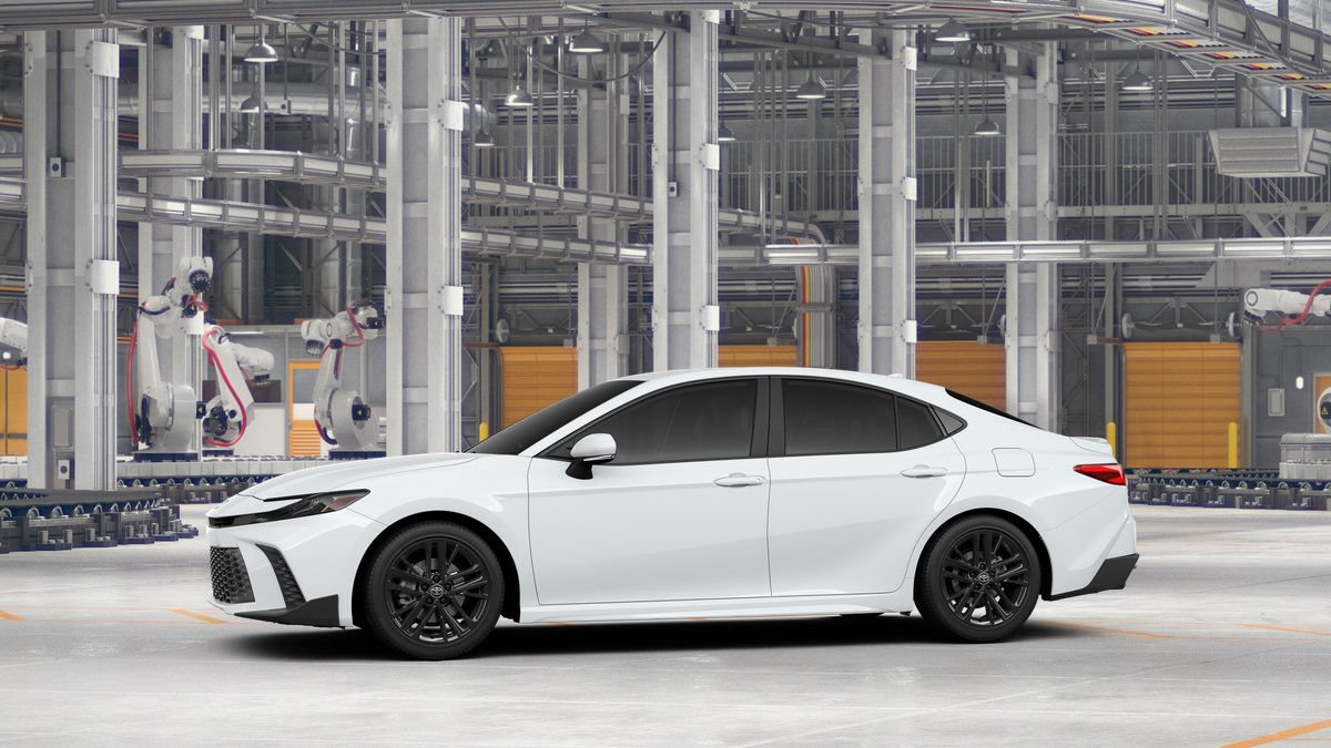 New 2026 Toyota Camry SE w/ Convenience Package FWD image 3