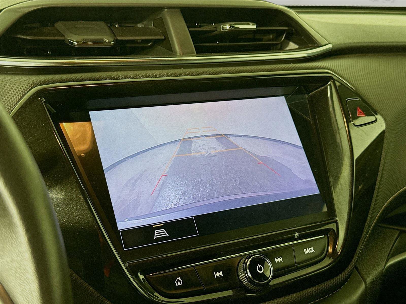 Used 2021 Chevrolet TrailBlazer ACTIV w/ Sun and Liftgate Package image 13