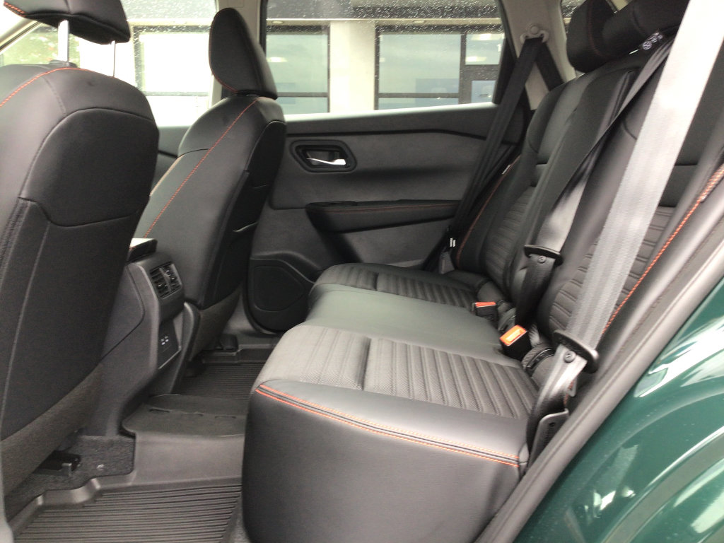 New 2026 Nissan Rogue SV AWD/4WD image 12