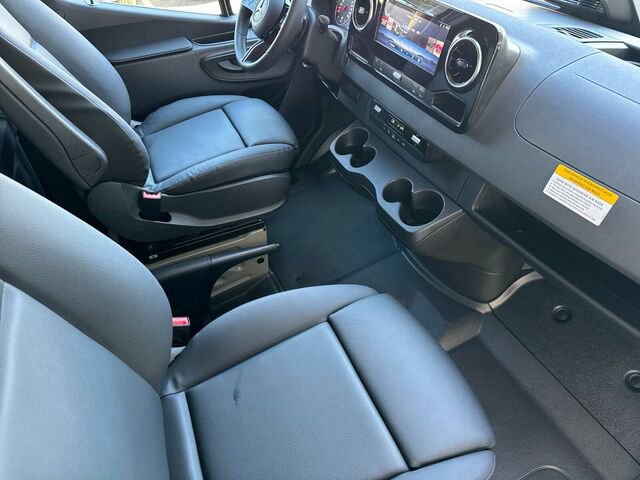 New 2026 Mercedes-Benz Sprinter 2500 image 14