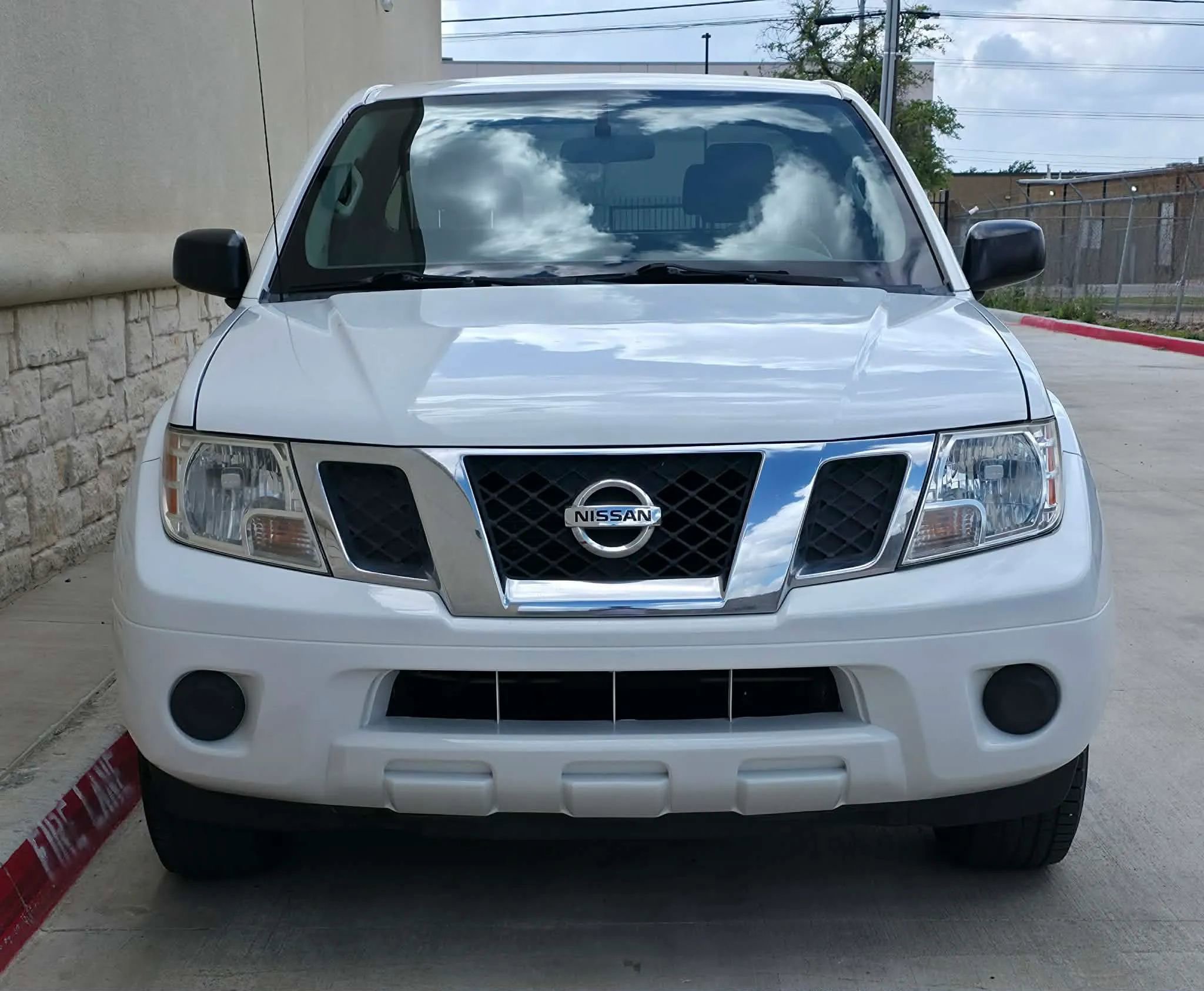 Used 2016 Nissan Frontier S RWD image 9