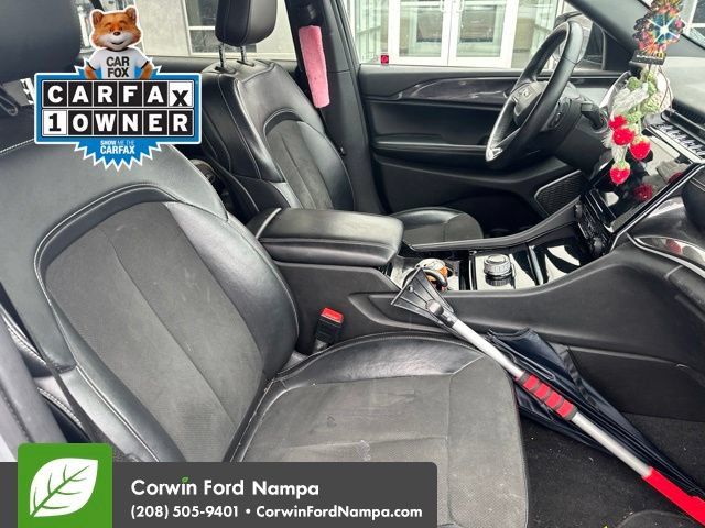 Used 2021 Jeep Grand Cherokee L Laredo AWD/4WD image 12