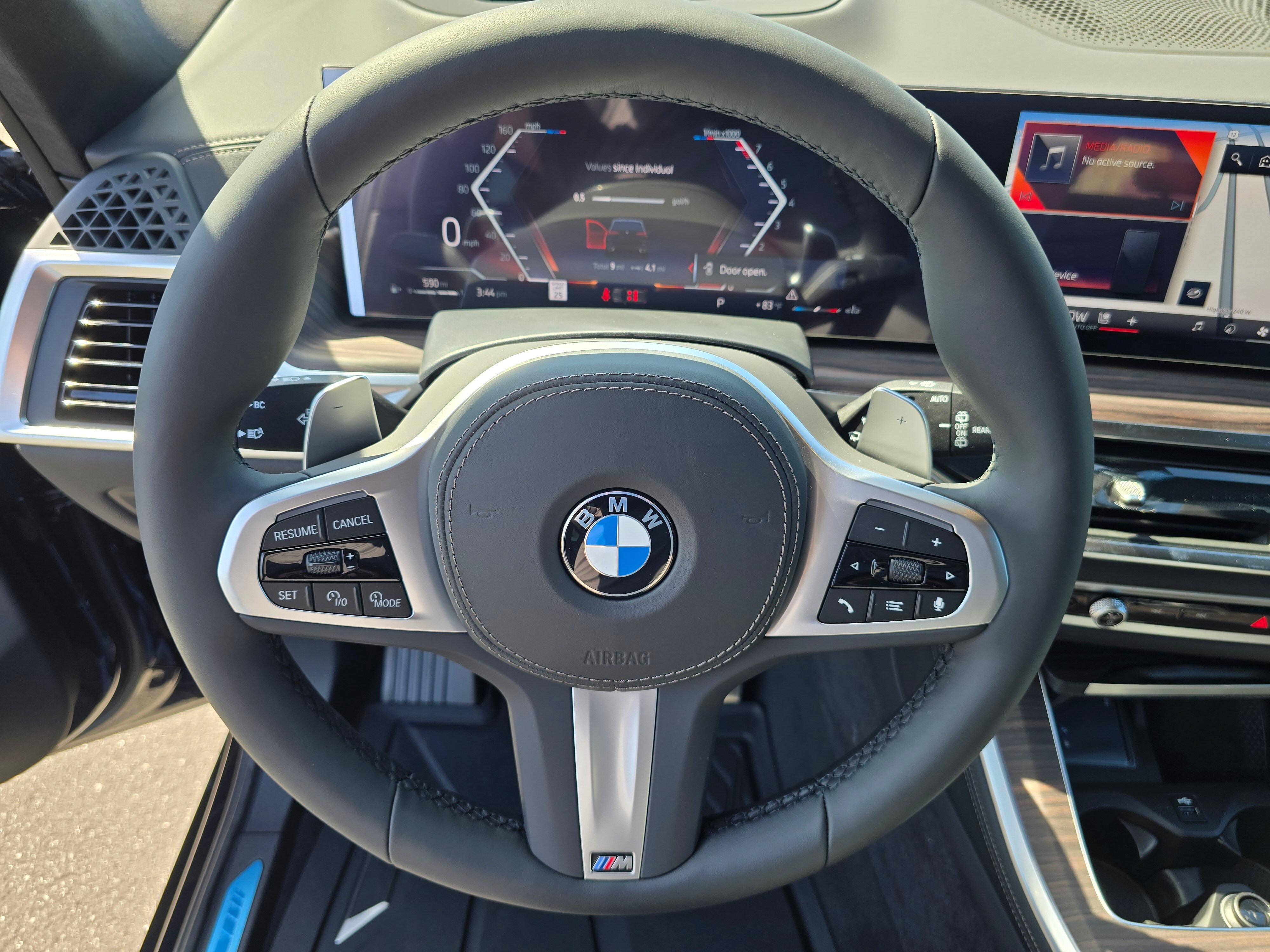 New 2026 BMW X5 xDrive40i w/ M Sport Package AWD/4WD image 46