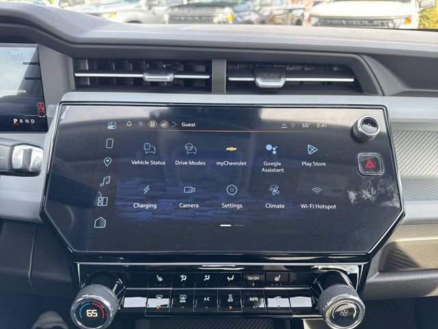 New 2027 Chevrolet Bolt LT w/ Comfort Package image 24