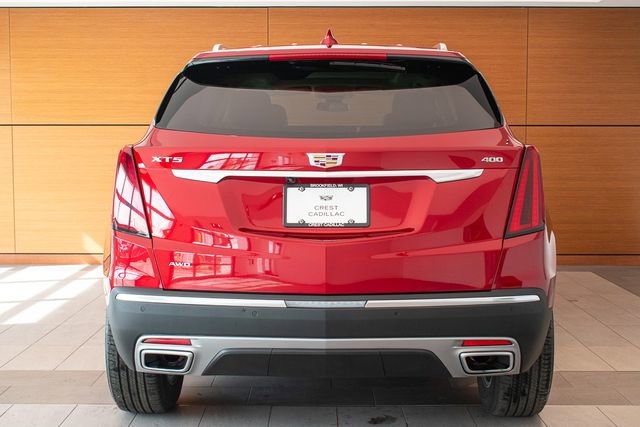 Certified 2023 Cadillac XT5 Premium Luxury w/ LPO, Floor Liner Package AWD/4WD image 7