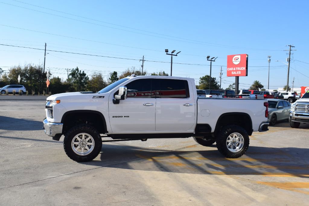 Used 2021 Chevrolet Silverado 2500 LTZ image 6