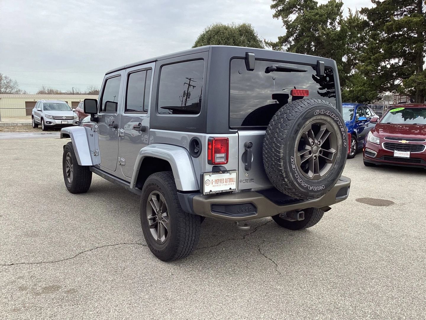 Used 2016 Jeep Wrangler Unlimited Sahara image 7