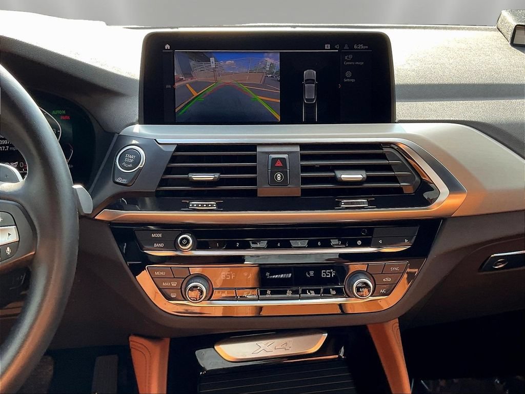 Used 2021 BMW X4 xDrive30i AWD/4WD image 9