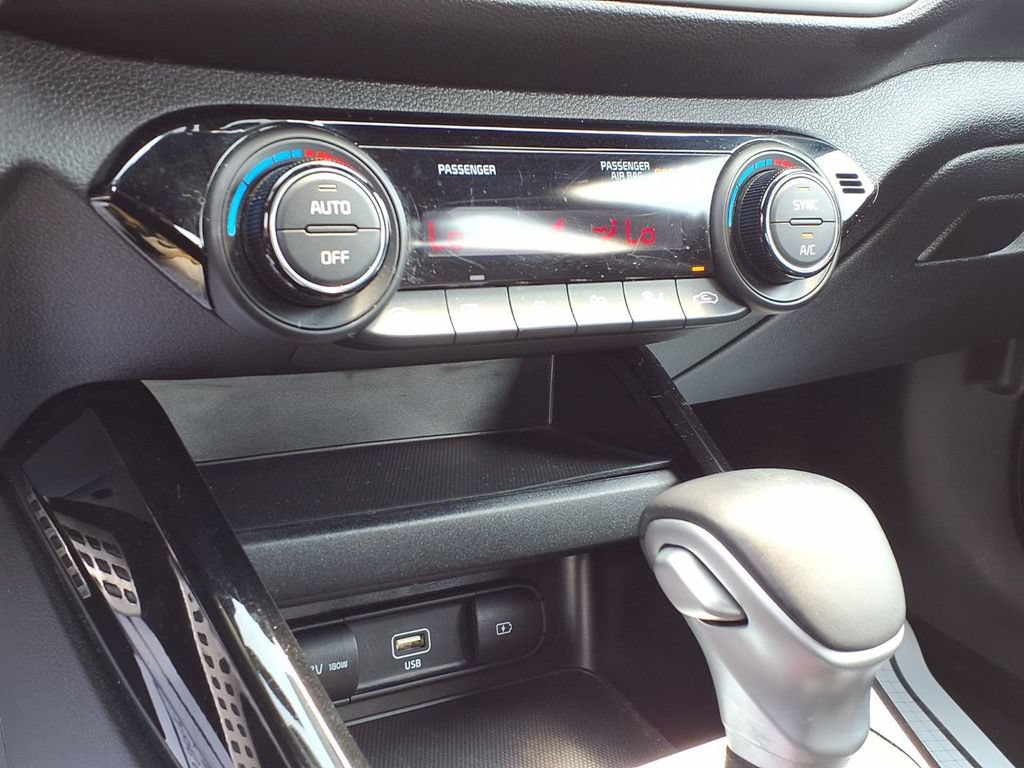 Used 2023 Kia Forte GT-Line w/ GT-Line Technology Package FWD image 8