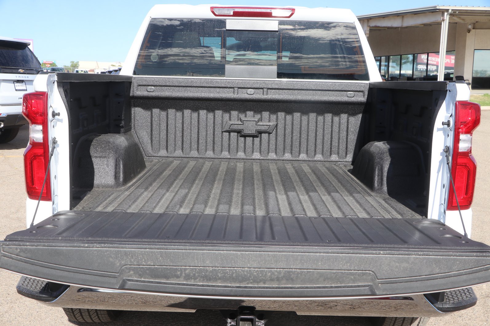 New 2026 Chevrolet Silverado 1500 LTZ w/ LTZ Convenience Package II AWD/4WD image 29
