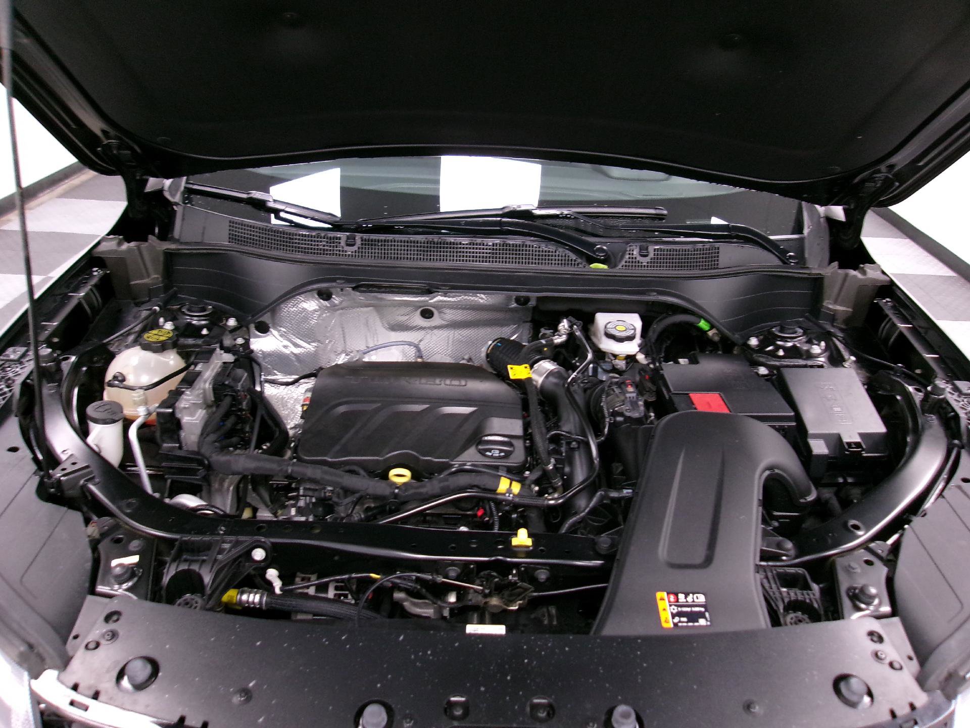 Certified 2024 Chevrolet Trax RS w/ Driver Confidence Package image 17