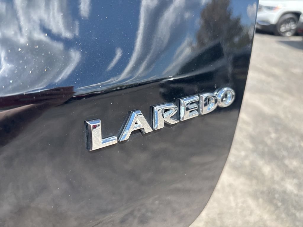 Used 2021 Jeep Grand Cherokee Laredo AWD/4WD image 15