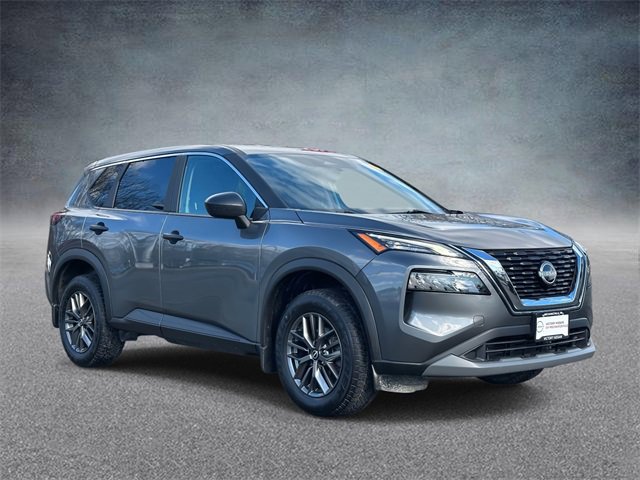 Used 2023 Nissan Rogue S image 1