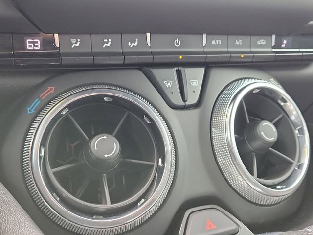 Used 2021 Chevrolet Camaro LT RWD image 26