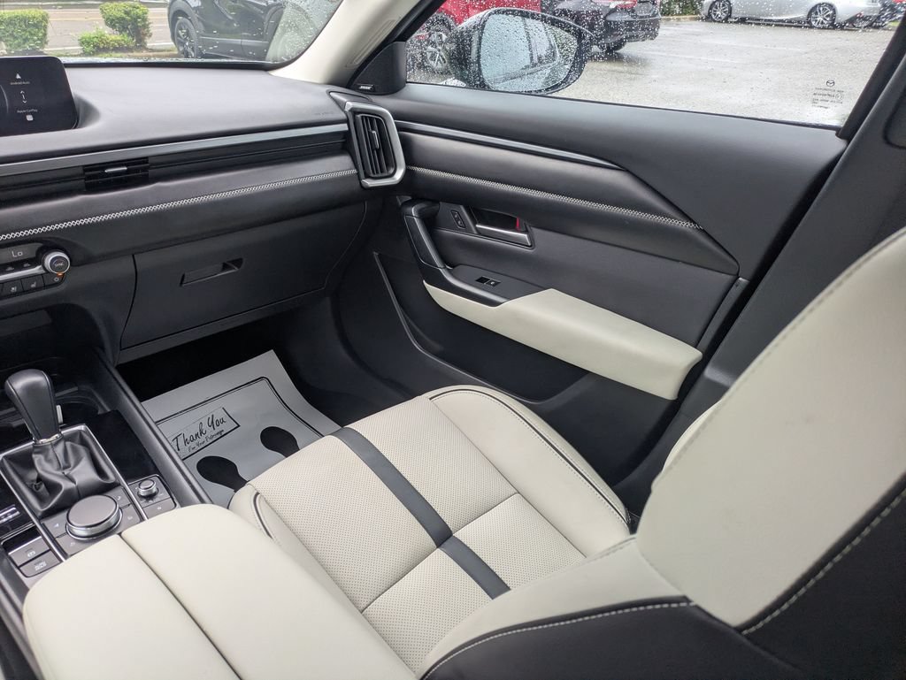 Certified 2026 MAZDA CX-50 AWD 2.5 S w/ Accent Package image 16