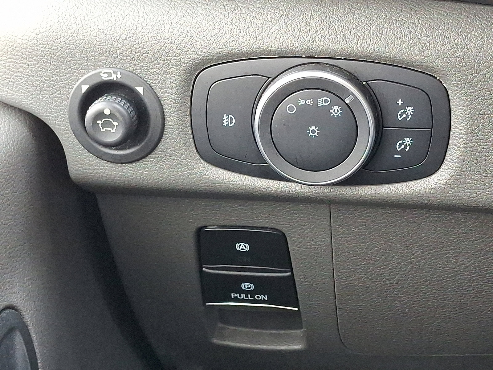 Certified 2023 Ford Transit 350 XLT image 27