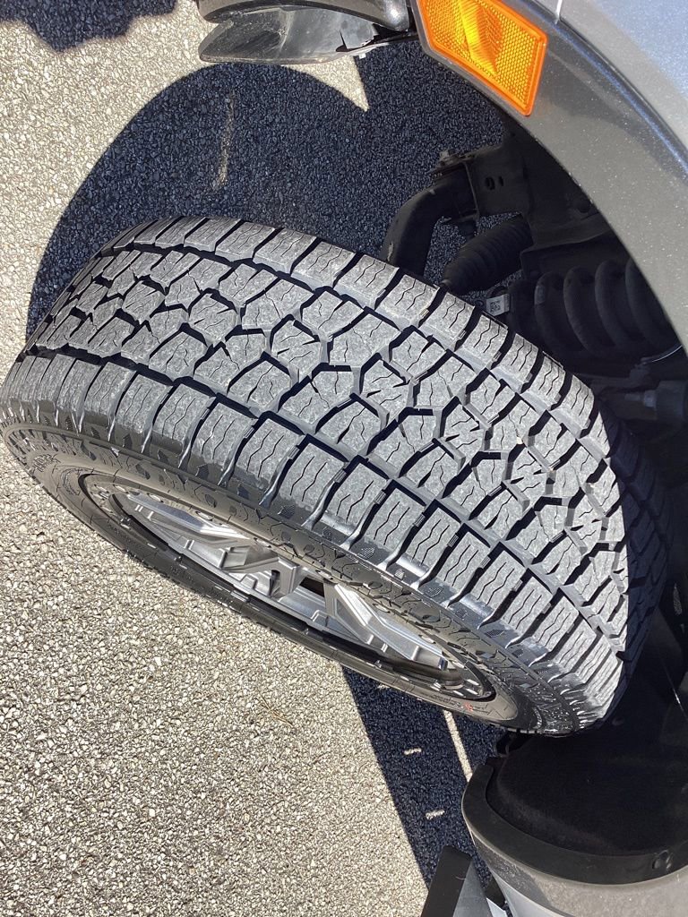 Used 2021 Ford Ranger Lariat w/ Equipment Group 501A High image 16