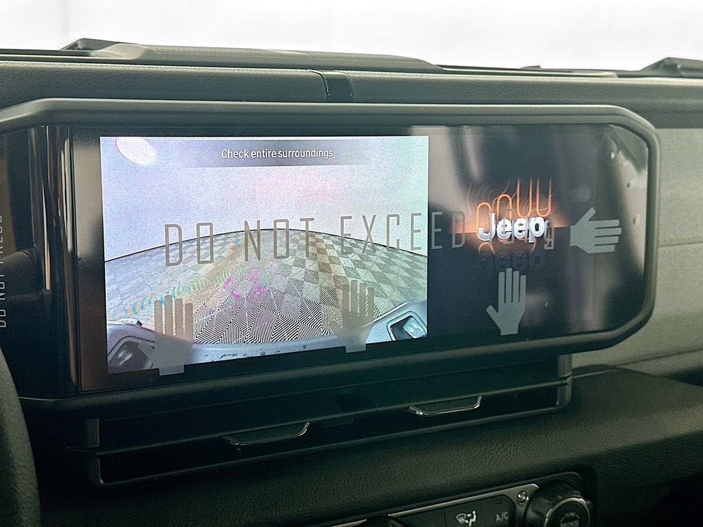 New 2026 Jeep Gladiator Sport image 15