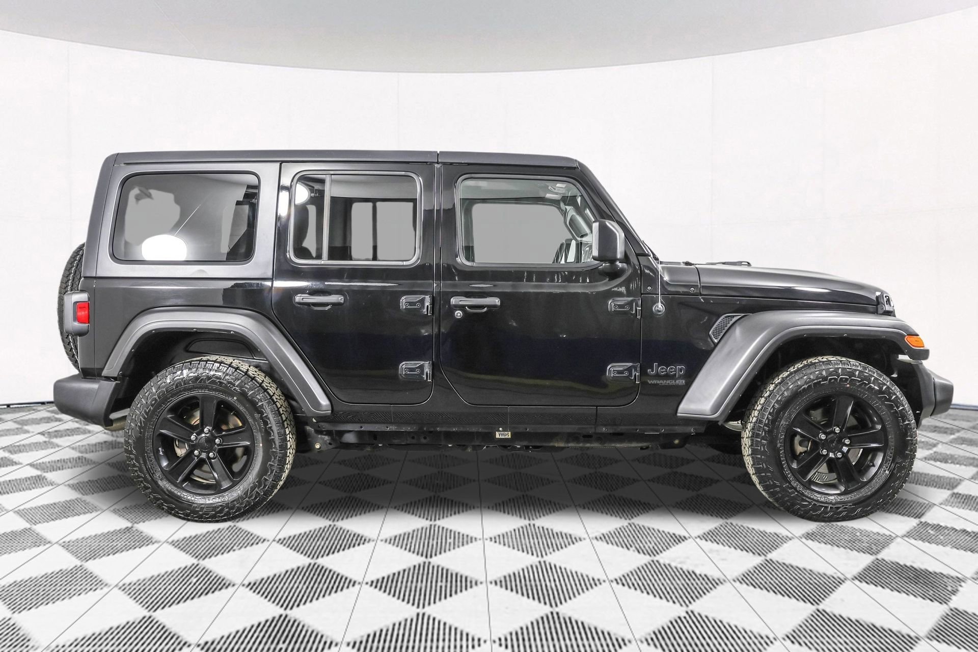 Used 2021 Jeep Wrangler Unlimited Sport image 15