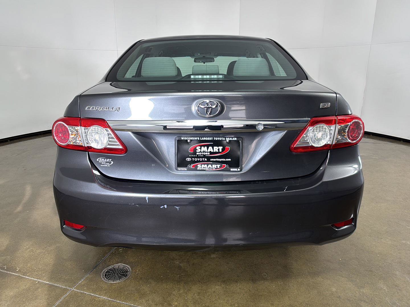 Used 2013 Toyota Corolla LE FWD image 11
