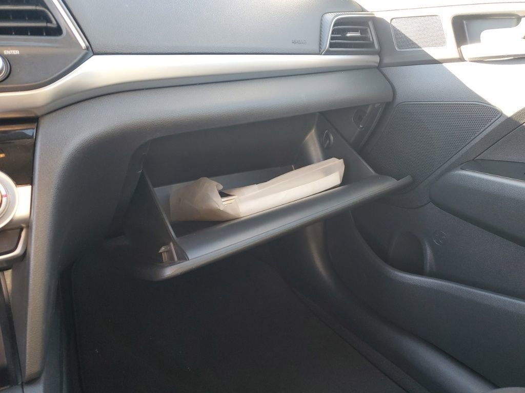 Used 2019 Hyundai Elantra SE w/ Cargo Package image 23