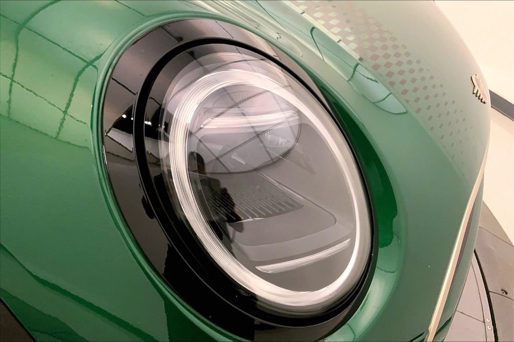 Used 2026 MINI Cooper S FWD image 26