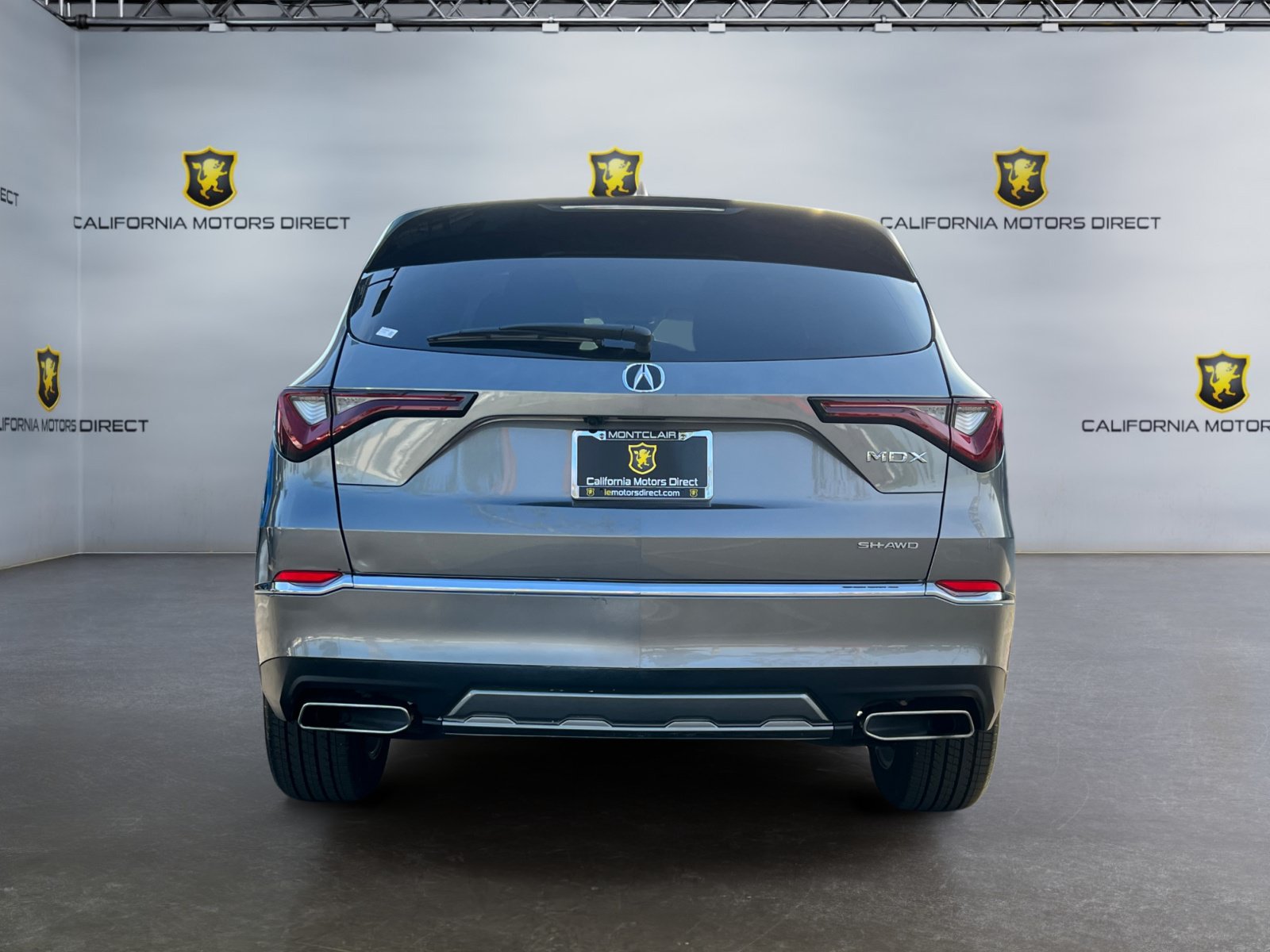 Used 2025 Acura MDX SH-AWD image 4