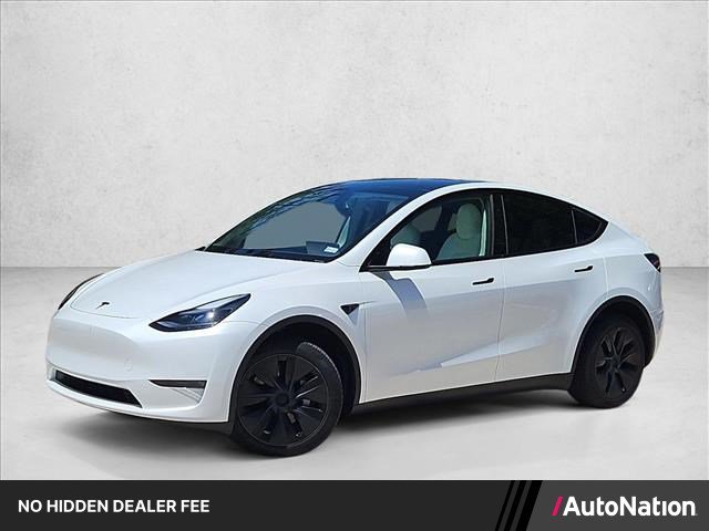 Used 2025 Tesla Model Y Long Range AWD/4WD image 1