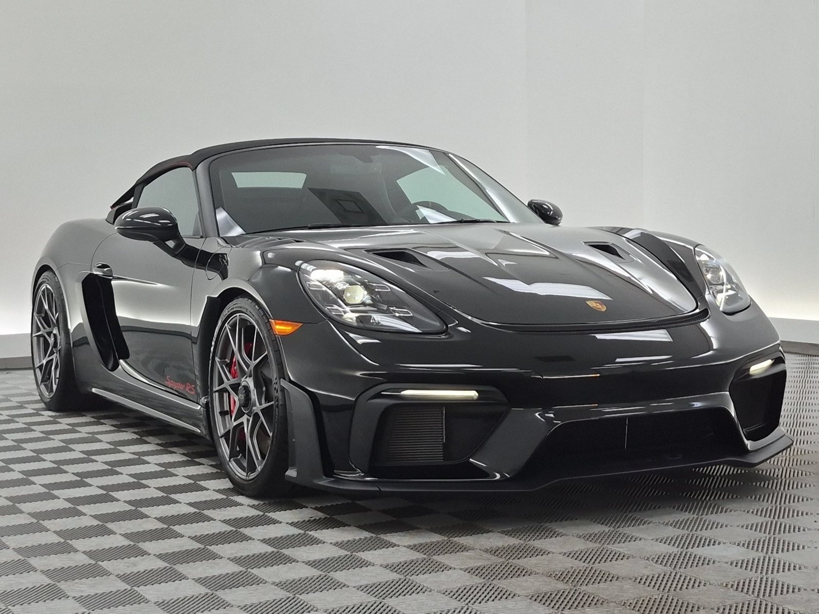 Certified 2025 Porsche 718 Boxster Spyder RS RWD image 7
