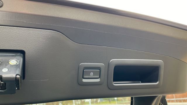 New 2026 MAZDA MAZDA3 s image 29