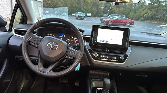 Used 2024 Toyota Corolla LE image 9