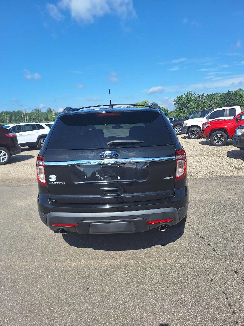 Used 2014 Ford Explorer Limited w/ Equipment Group 302A image 4