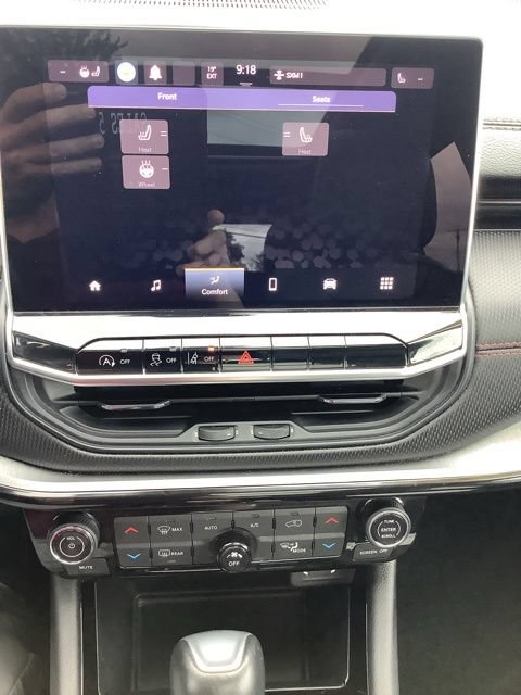 Certified 2022 Jeep Compass Trailhawk w/ Sun and Sound Group AWD/4WD image 24