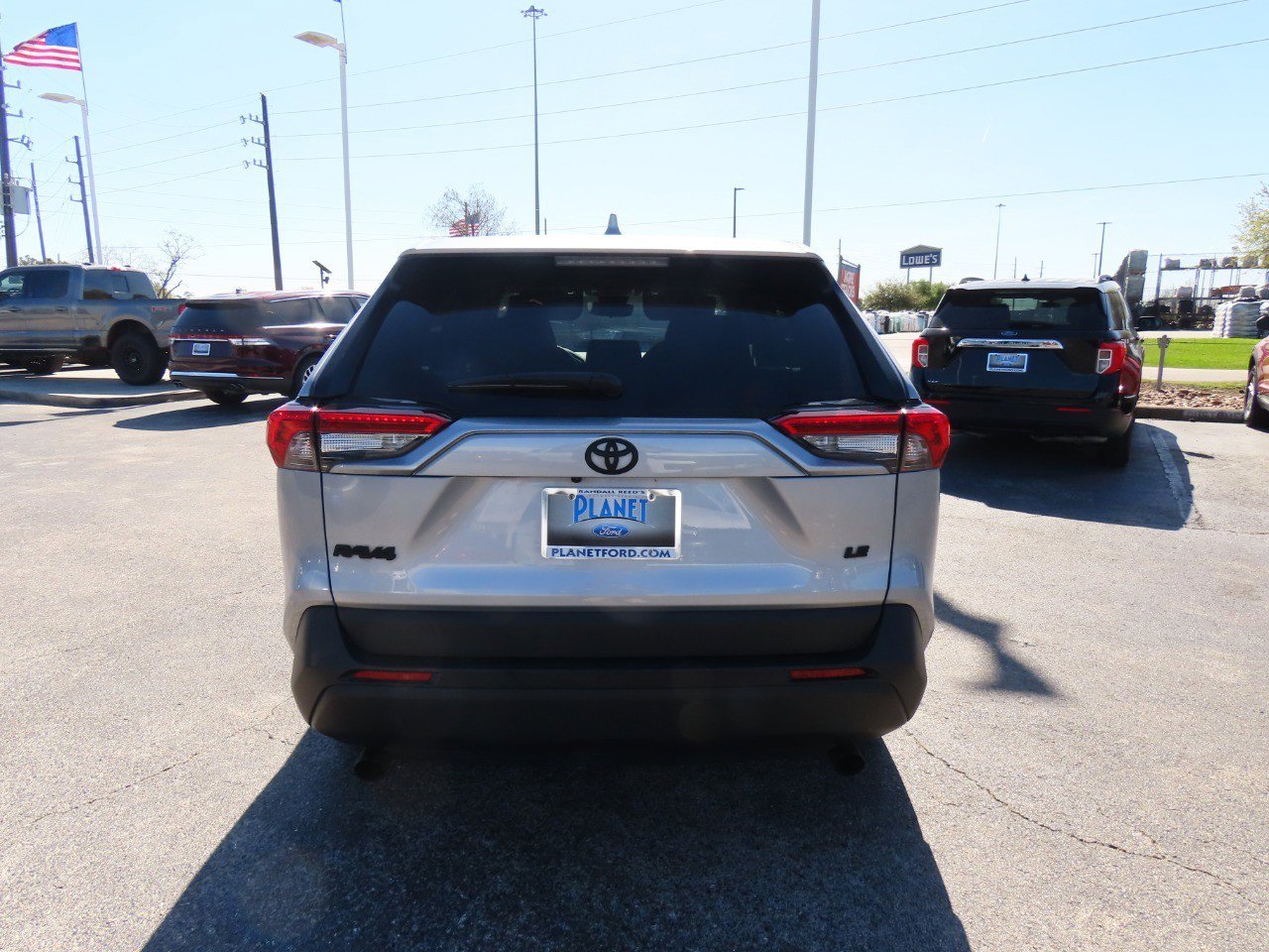Used 2024 Toyota RAV4 LE image 13
