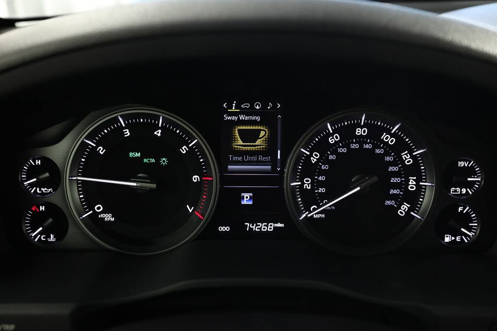 Used 2018 Toyota Land Cruiser AWD/4WD image 25