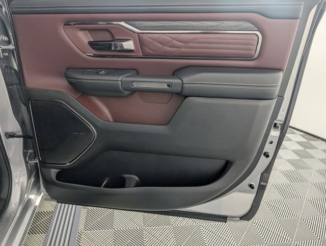 Used 2025 RAM 1500 Limited image 33