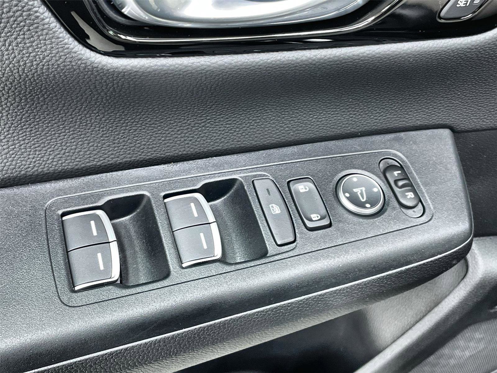New 2026 Honda CR-V EX-L image 12
