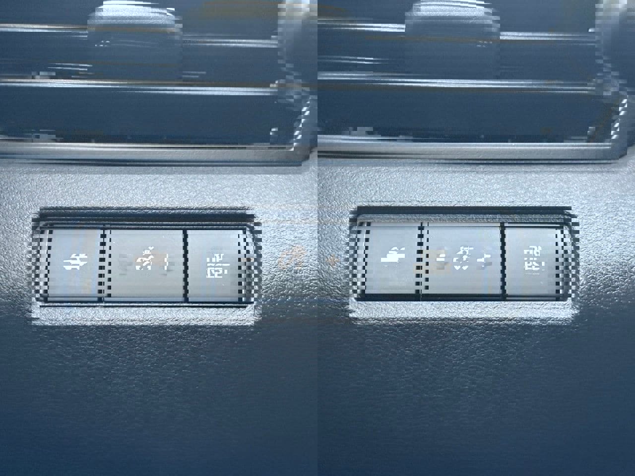 Used 2025 Nissan Altima 2.5 S image 21