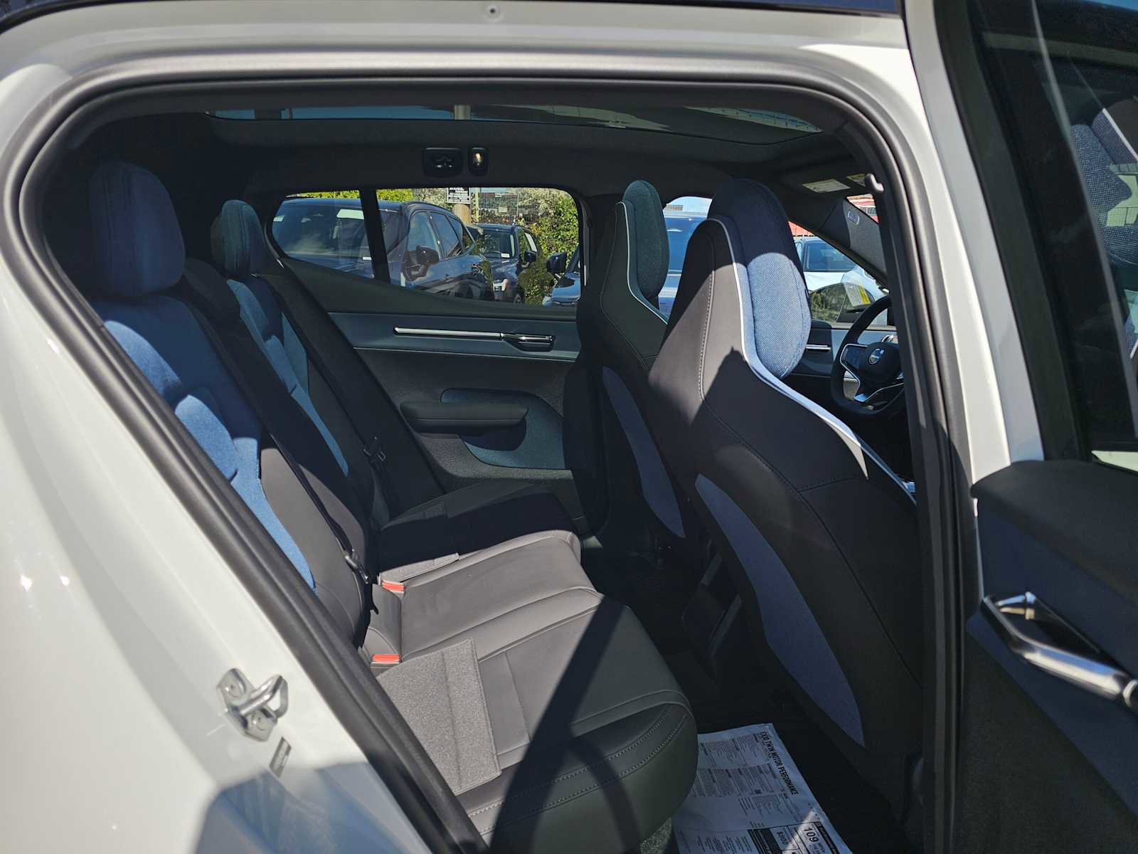 New 2026 Volvo EX30 Ultra w/ Climate Package image 13