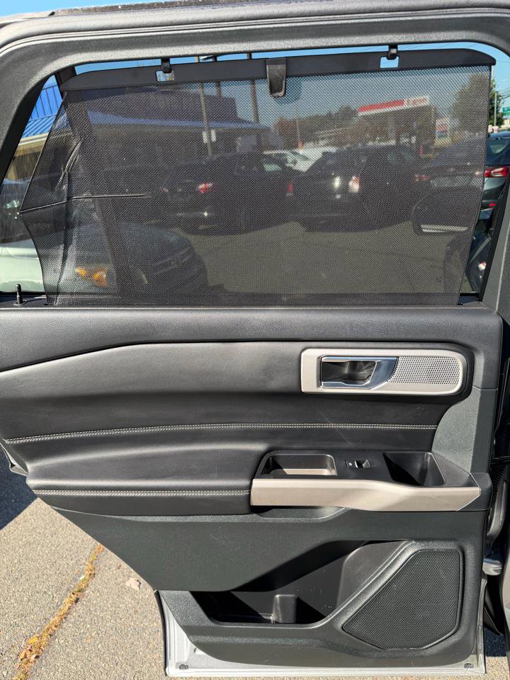 Used 2024 Ford Explorer Limited AWD/4WD image 20