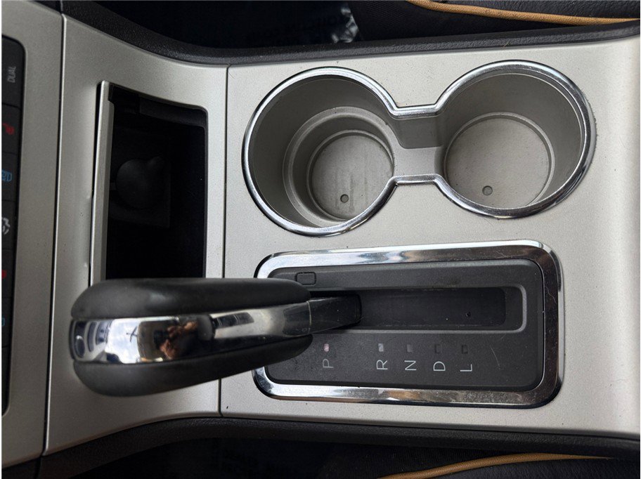 Used 2008 Lincoln MKX AWD image 21