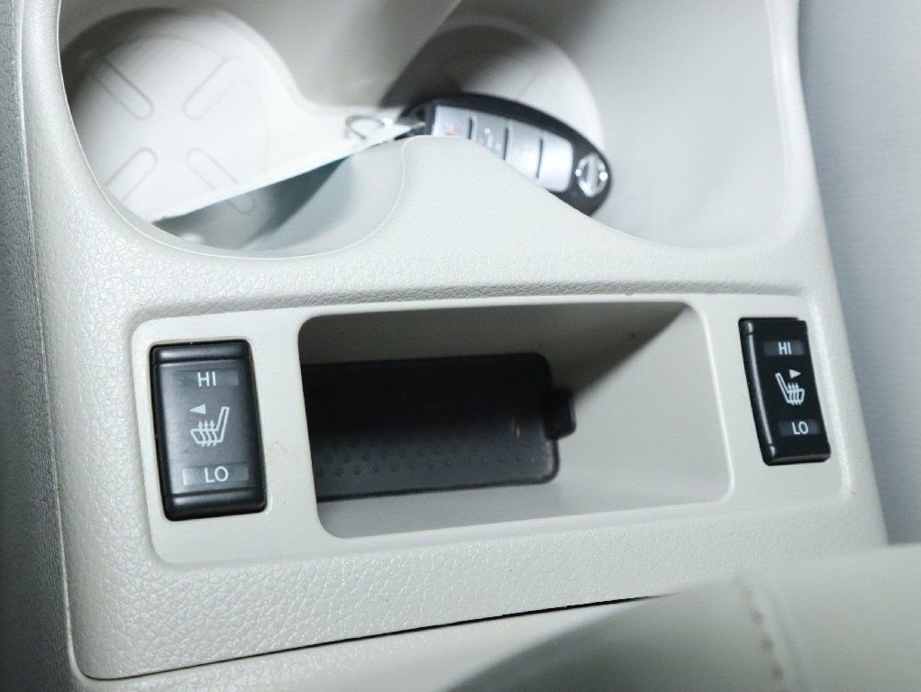 Certified 2022 Nissan Rogue Sport SV image 28