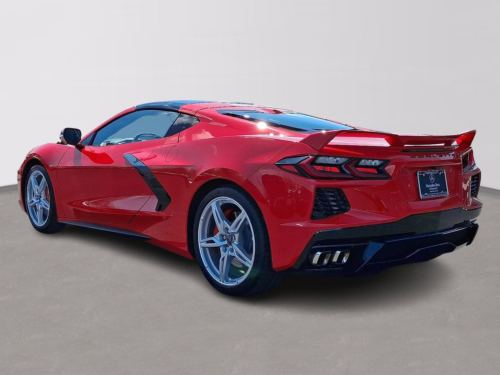 Used 2021 Chevrolet Corvette Stingray Premium Cpe w/ Z51 Performance Package image 6