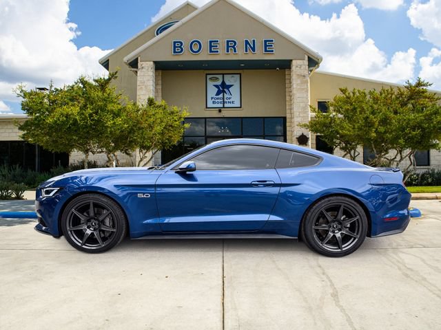 Used 2017 Ford Mustang GT Premium RWD video 2
