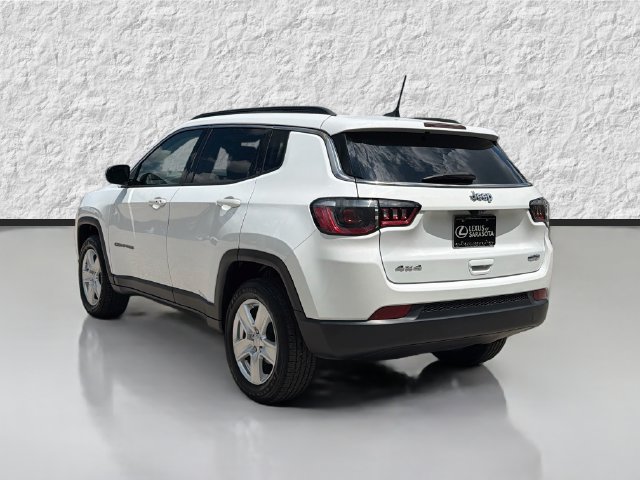 Used 2022 Jeep Compass Latitude AWD/4WD image 3