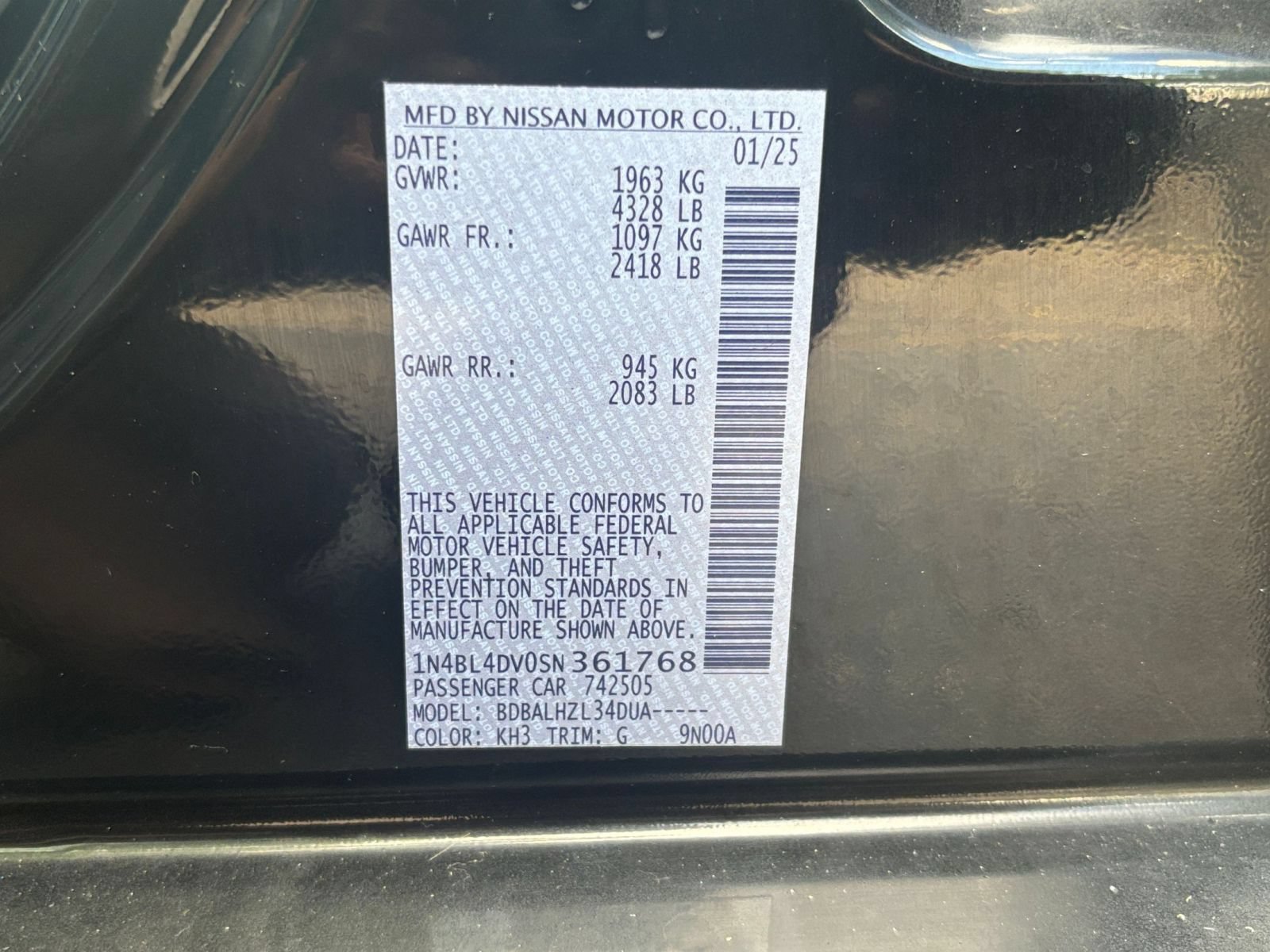 Used 2025 Nissan Altima 2.5 SV FWD image 27