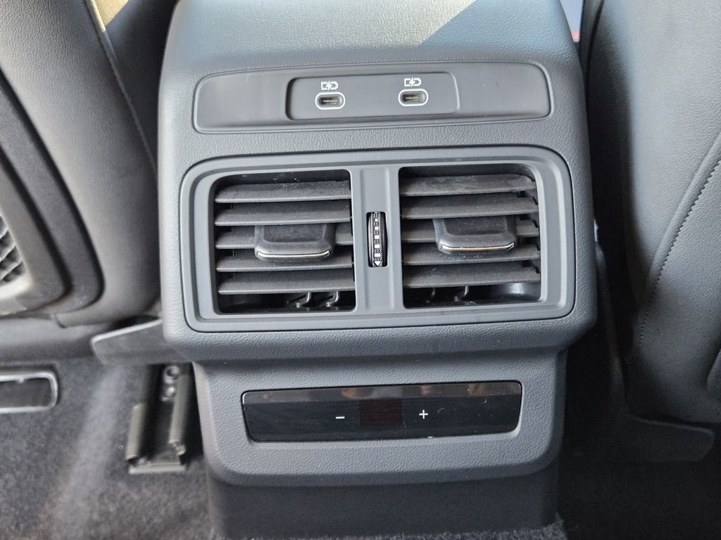 Certified 2025 Audi Q5 Premium Plus w/ Premium Plus image 36