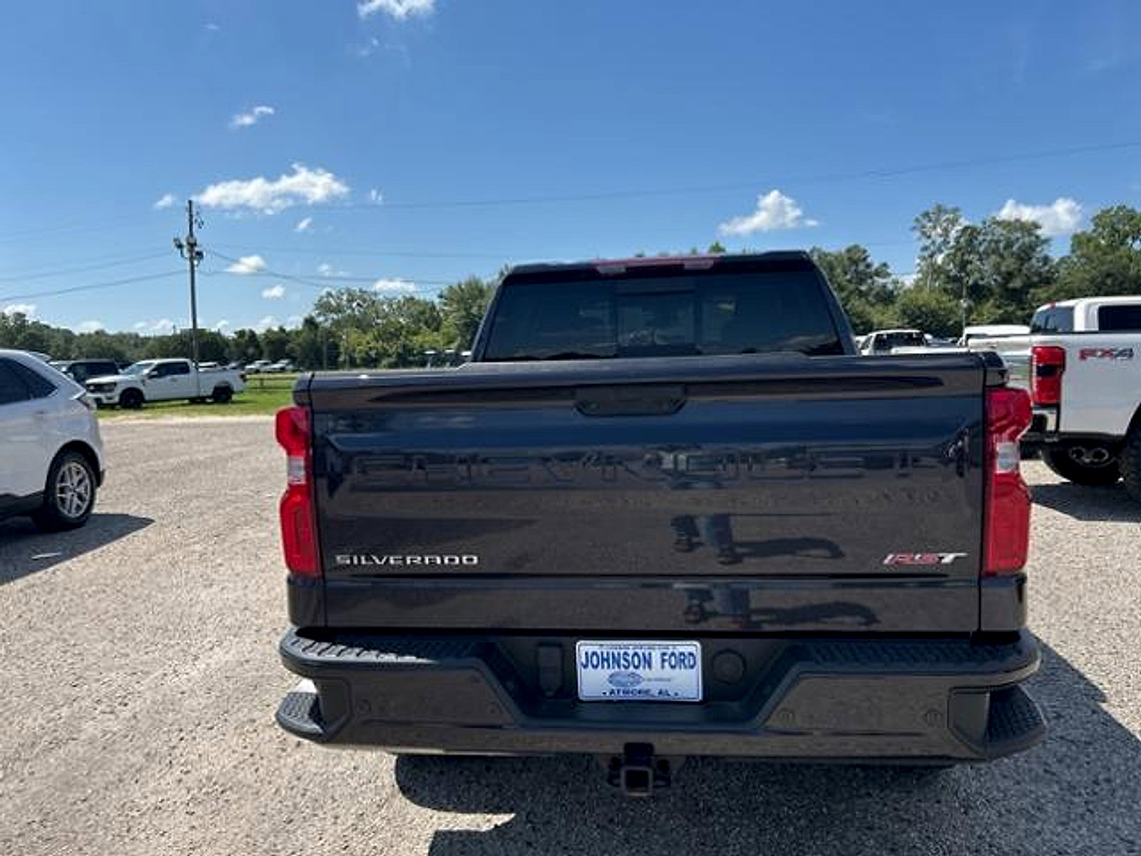 Used 2024 Chevrolet Silverado 1500 RST w/ Convenience Package II image 5